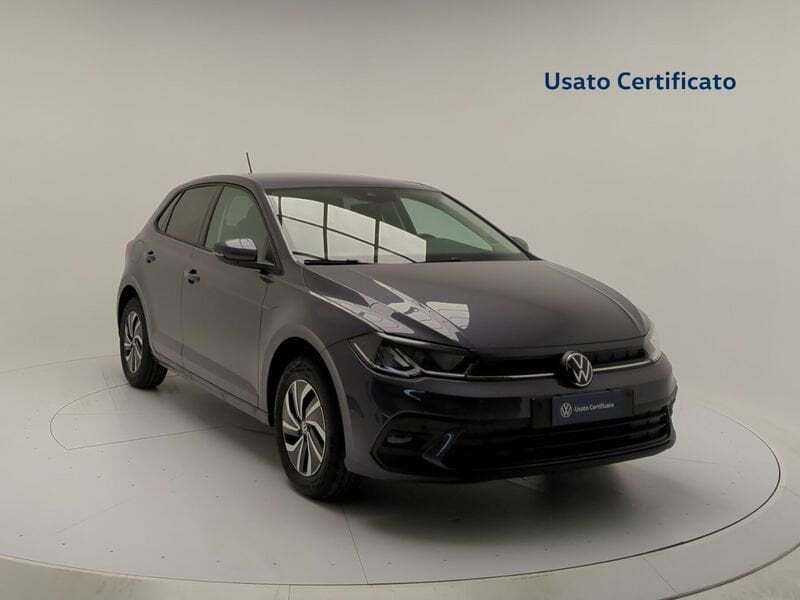 Smoky grey Usata 2024 VW Polo Life Due volumi | 19.900 € (Buon prezzo) - Immagine 1/4