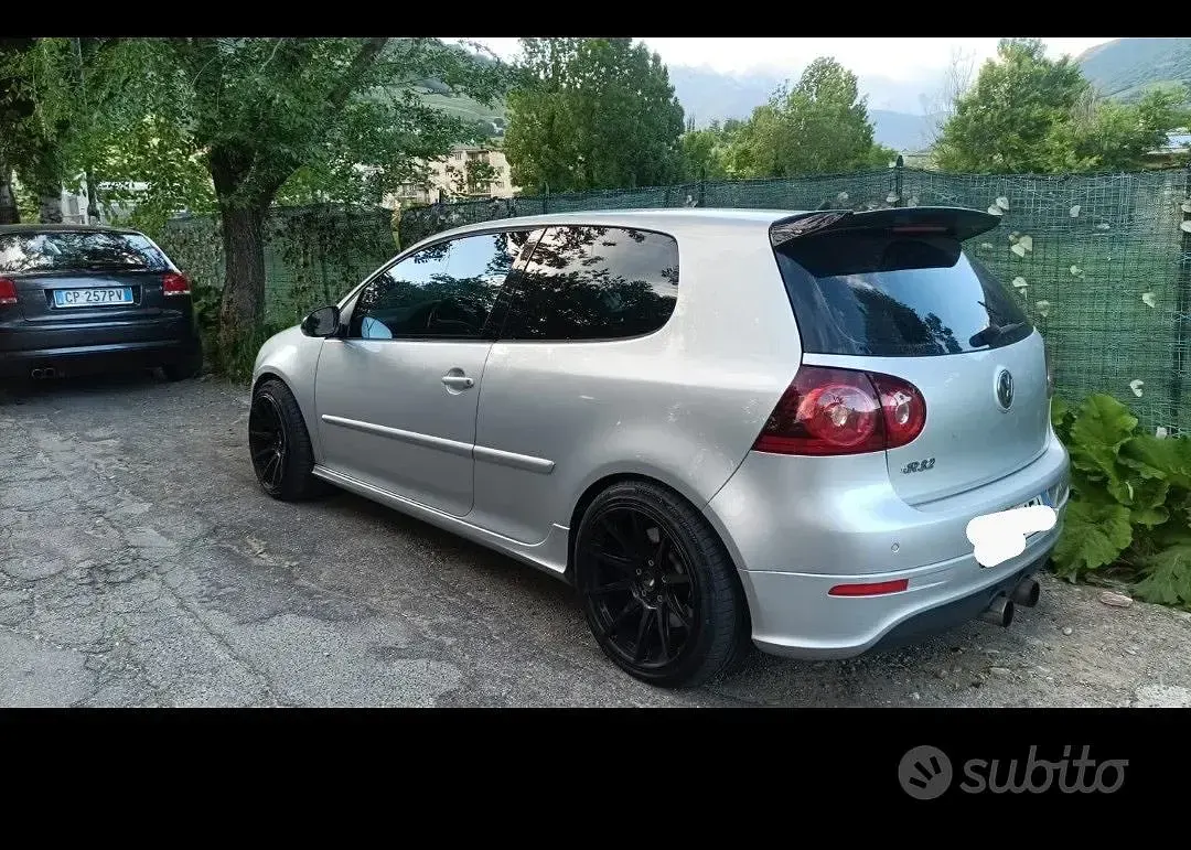 Usata VW Golf V R 2006 Grigio Utilitaria