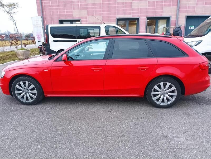 Usata Audi A4 S-Line 150 CV (110 kW) 2015 Rosso Station wagon