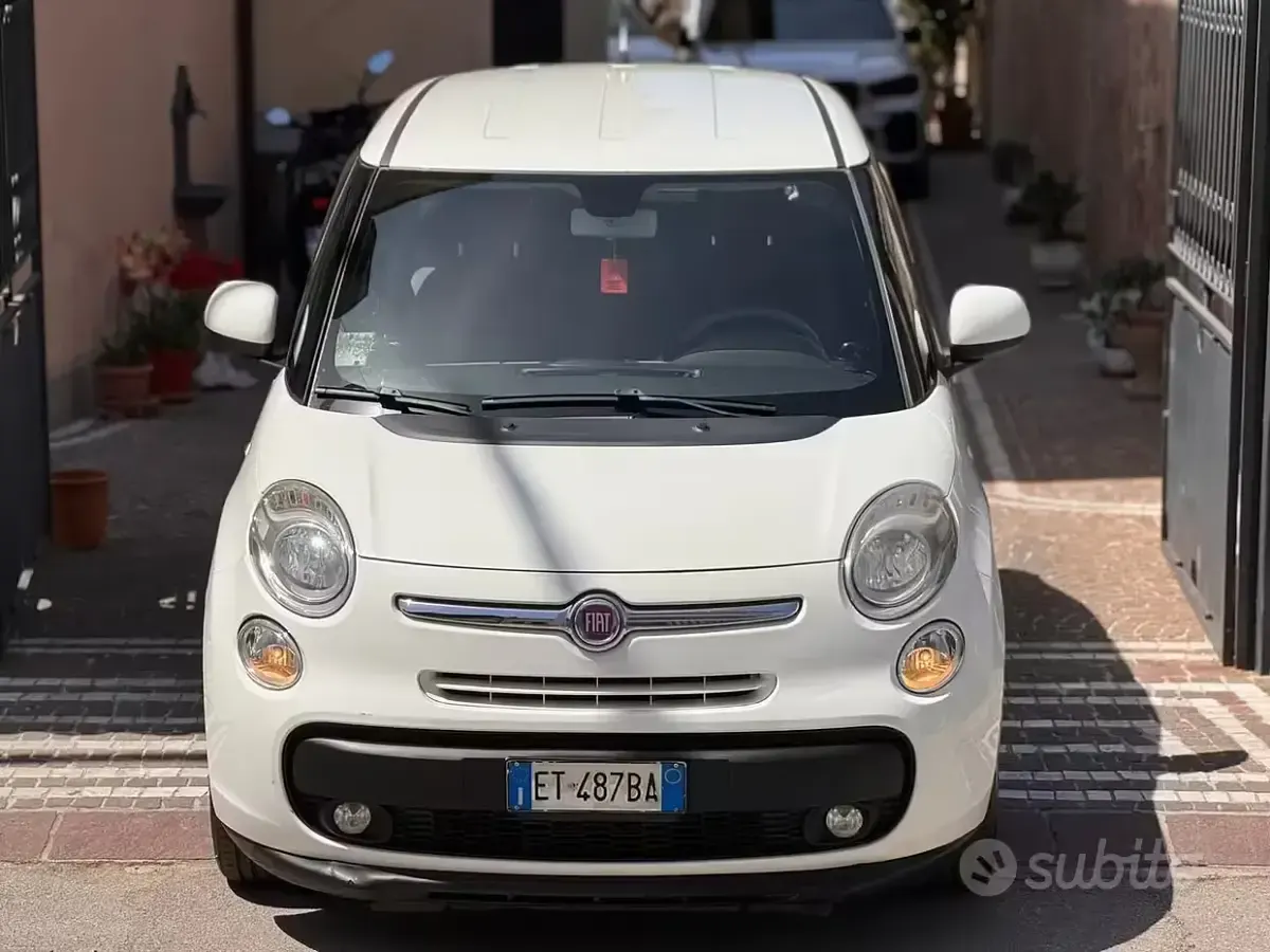 Usata Fiat 500L Lounge 85 CV (62 kW) 2013 Bianco Monovolume