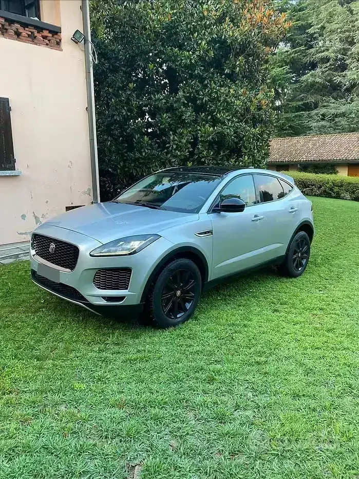 Usata Jaguar E-Pace 150 CV (110 kW) 2019 Grigio SUV