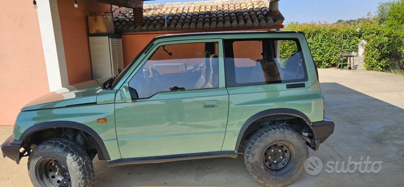 Usata Suzuki Vitara 82 CV (60 kW) 1989 Verde SUV