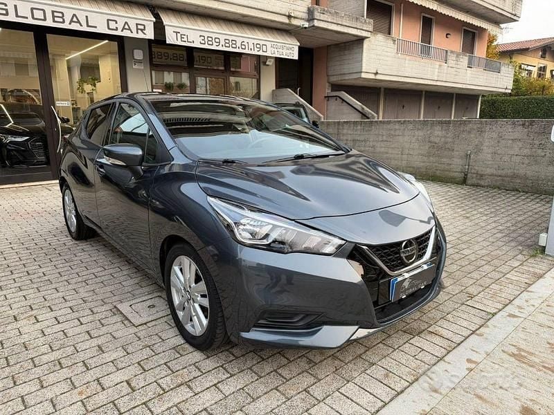Usata Nissan Micra 101 CV (74 kW) 2021 Grigio Utilitaria
