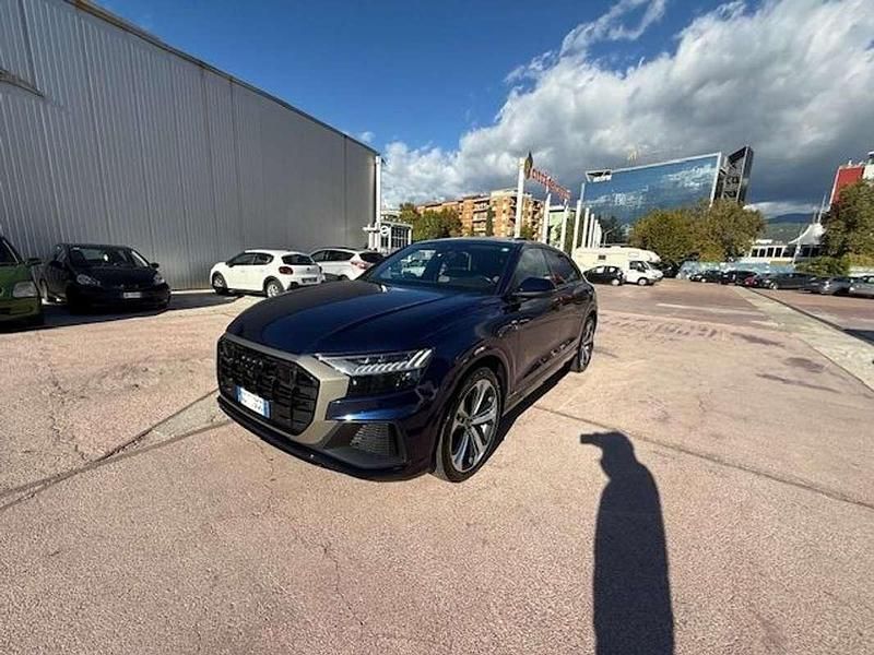 Blu/azzurro Usata 2021 Audi Q8 S-Line SUV | 44.900 € (Super prezzo) - Immagine 1/4