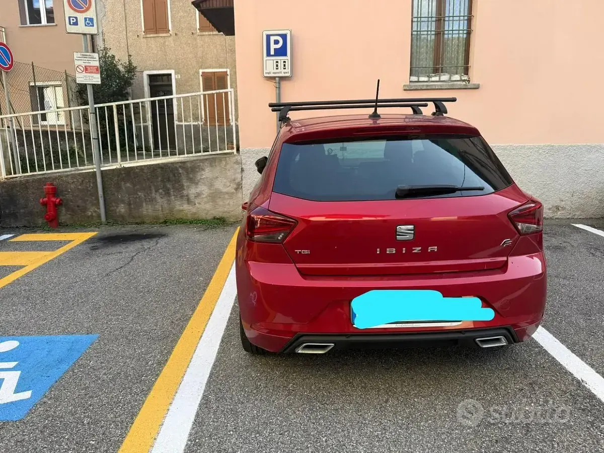 Usata Seat Ibiza FR 90 CV (66 kW) 2020 Rosso Utilitaria