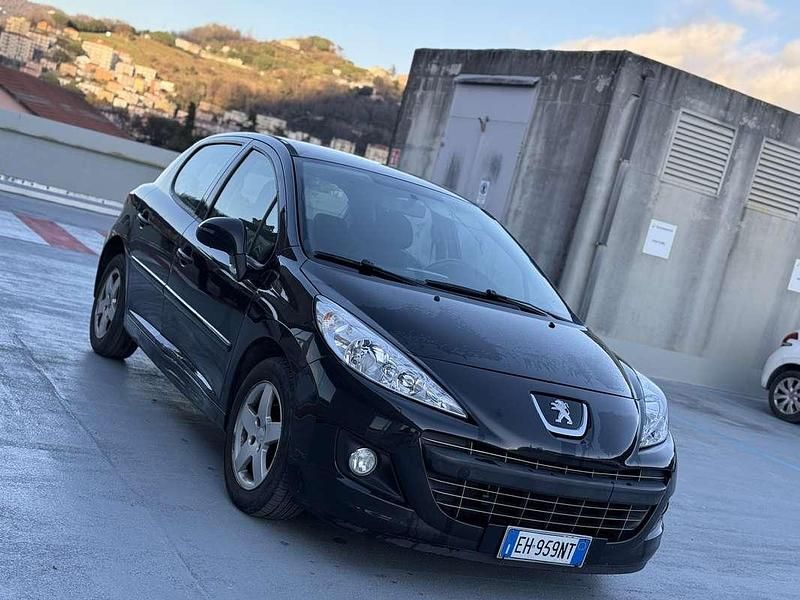 Occasion Peugeot 207 68 PK (50 kW) 2011 Sedan