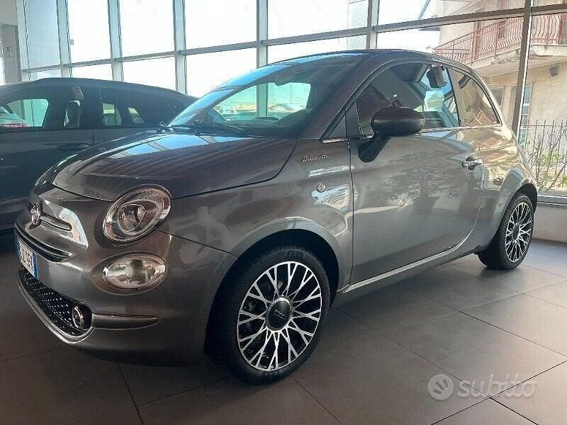 Usata Fiat 500C Dolcevita 70 CV (51 kW) 2022 Argento Cabrio