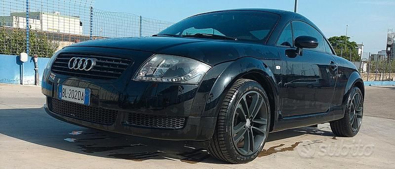 Usata Audi TT 180 CV (132 kW) 1999 Nero Coupé