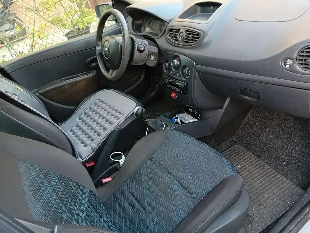 Usata Renault Clio II 86 CV (63 kW) 2007 Argento Berlina