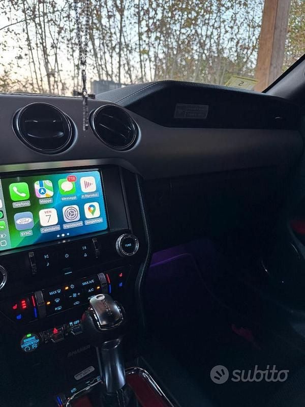 Usata Ford Mustang Fastback 317 CV (233 kW) 2020 Rosso Coupé