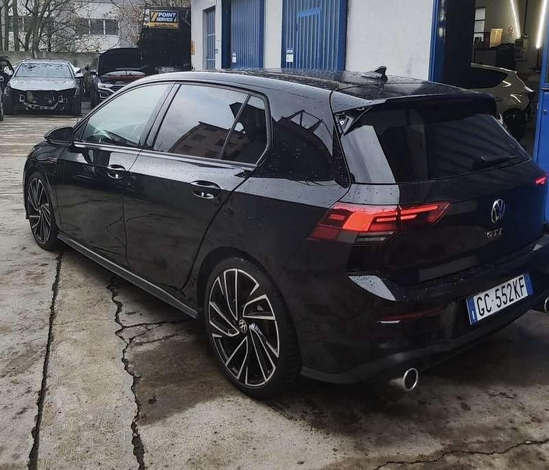 Usata VW Golf VIII GTI 245 CV (180 kW) 2020 Berlina