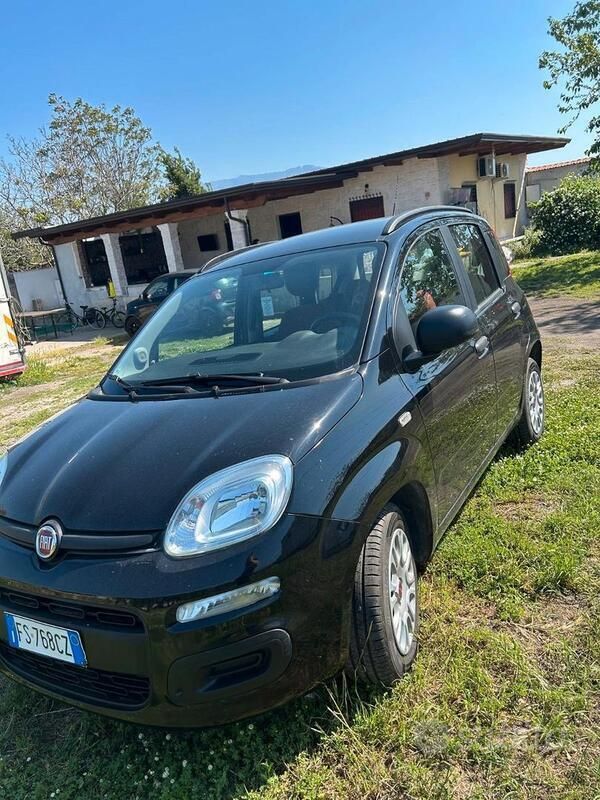 Usata Fiat Panda 69 CV (50 kW) 2019 Nero Utilitaria