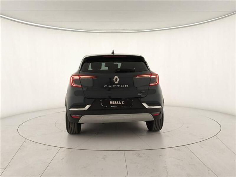 Usata Renault Captur Intens 145 CV (106 kW) 2023 Blu scuro SUV