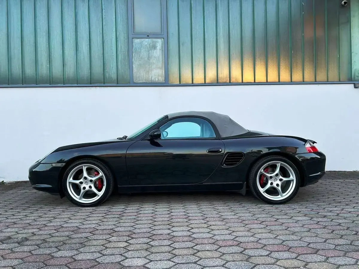 Usata Porsche Boxster 228 CV (167 kW) 2002 Nero Cabrio
