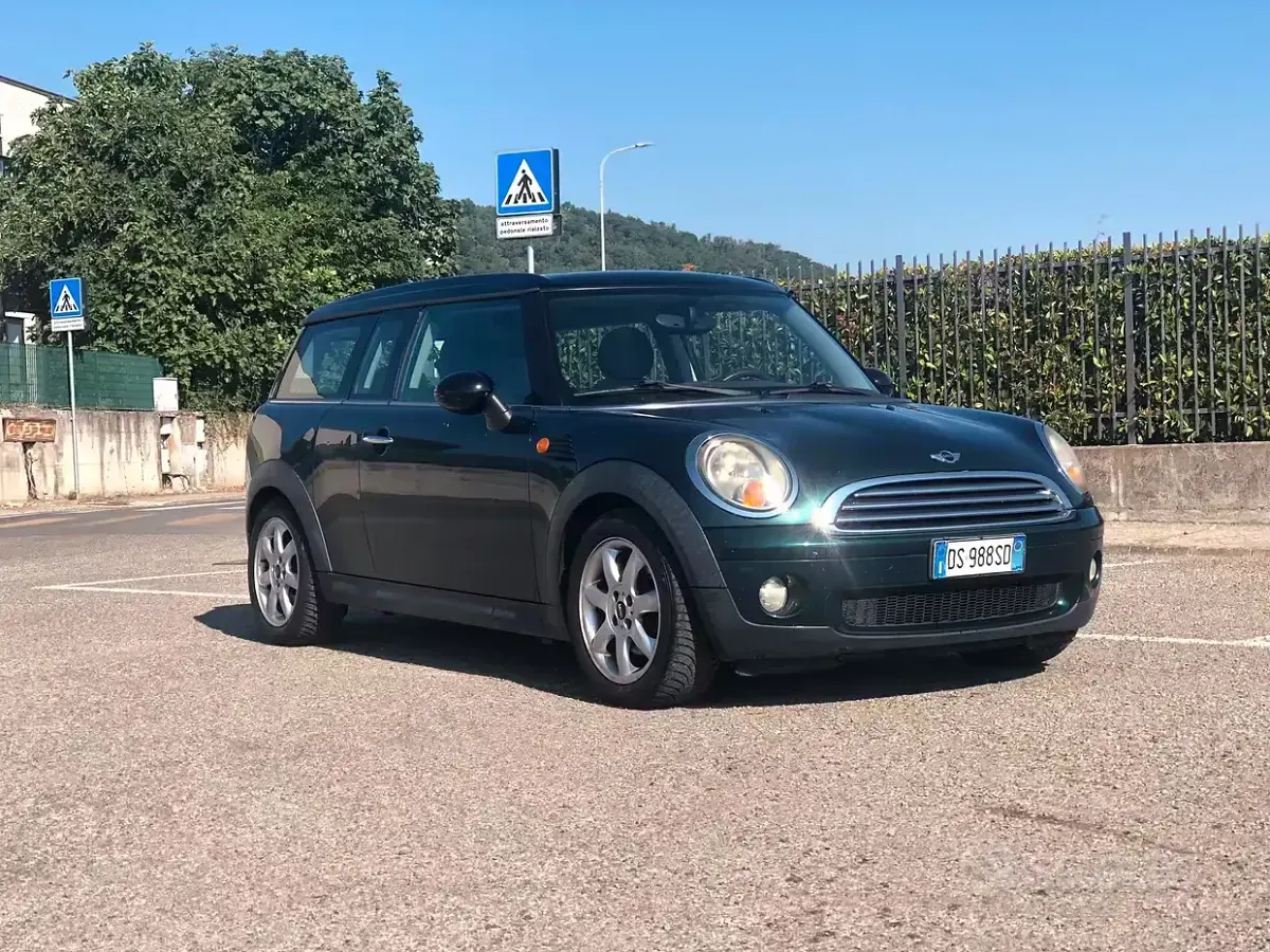 Usata Mini Clubman 120 CV (88 kW) 2008 Verde Station wagon