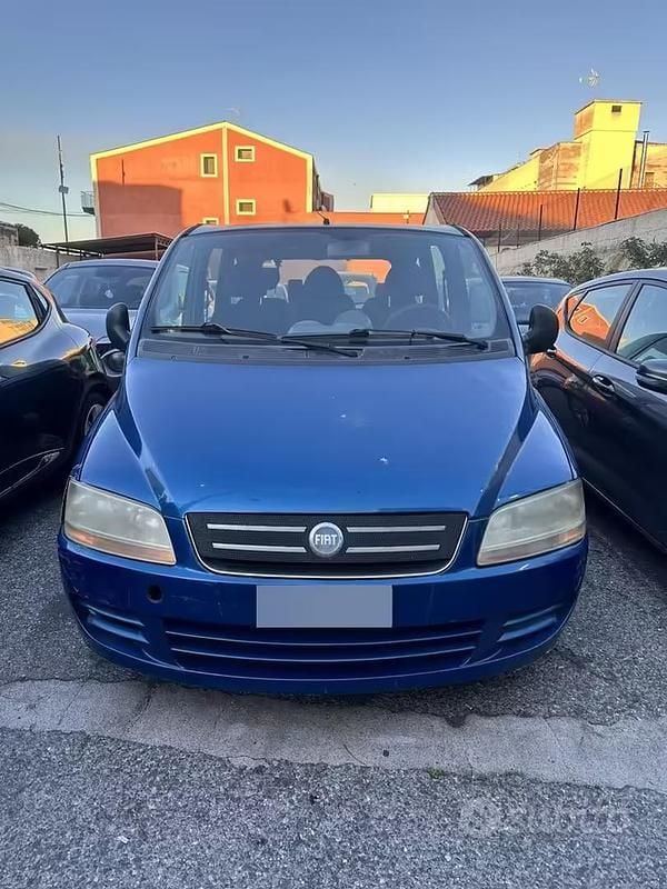 Usata Fiat Multipla 120 CV (88 kW) 2006 Monovolume