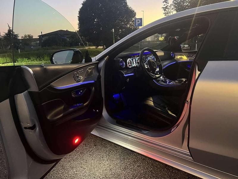 Usata Mercedes CLS300 Business 245 CV (180 kW) 2019 Coupé