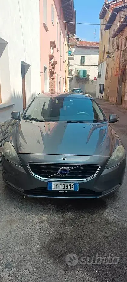 Usata Volvo V40 115 CV (84 kW) 2015 Berlina