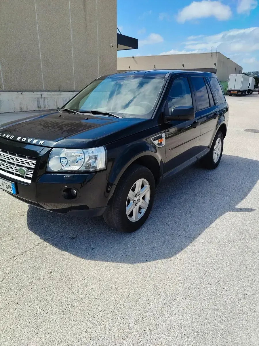 Usata Land Rover Freelander 2 HSE 160 CV (117 kW) 2008 Nero SUV
