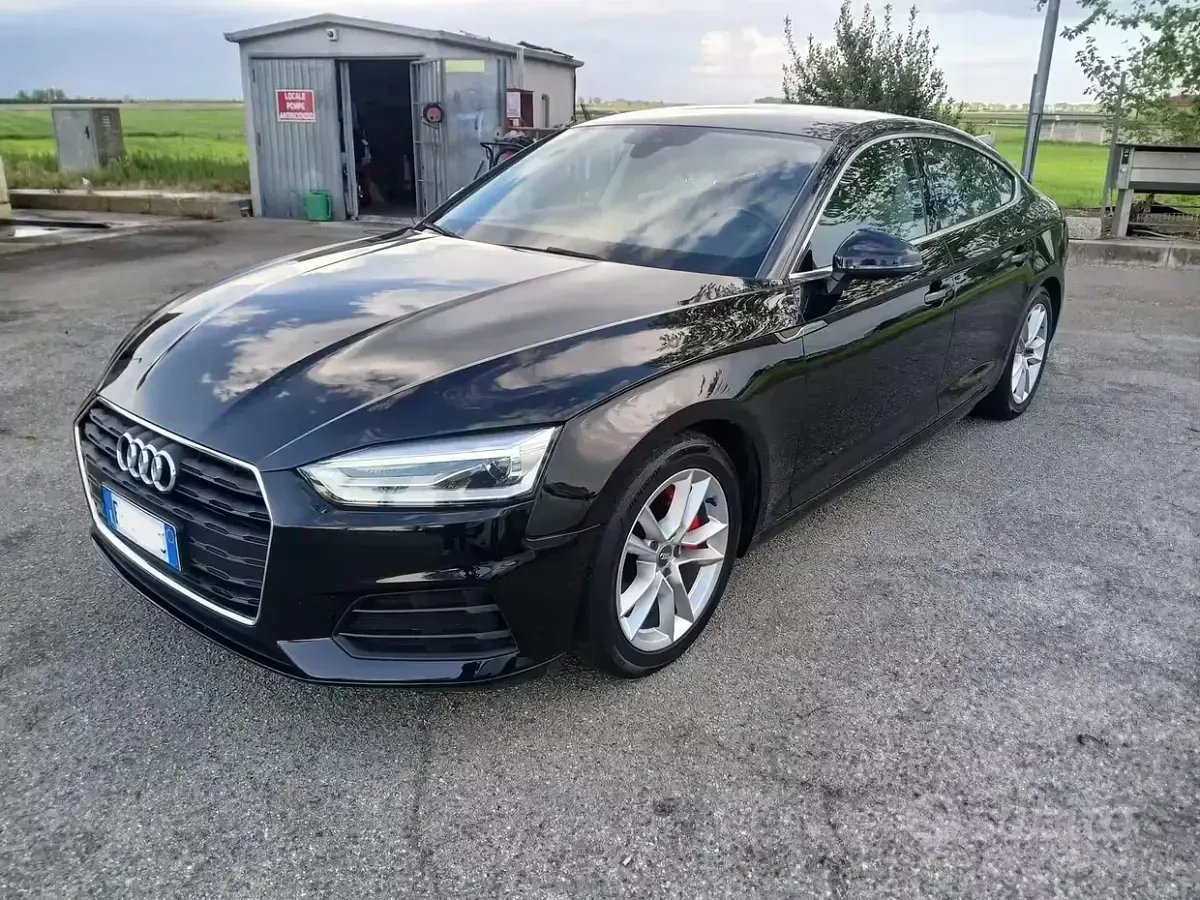 Usata Audi A5 190 CV (139 kW) 2017 Nero Coupé