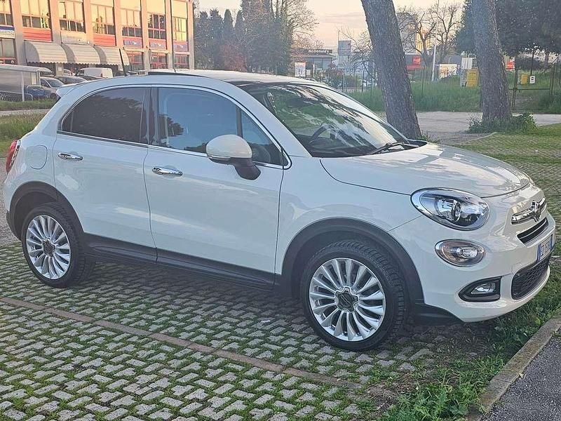 Usata Fiat 500 Lounge 120 CV (88 kW) 2015 Bianco Station wagon