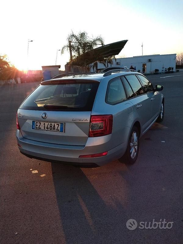 Usata Skoda Octavia 105 CV (77 kW) 2015 Grigio Utilitaria