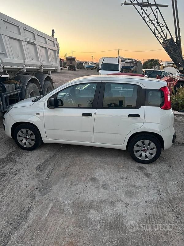 Usata Fiat Panda 69 CV (50 kW) 2016 Bianco Utilitaria