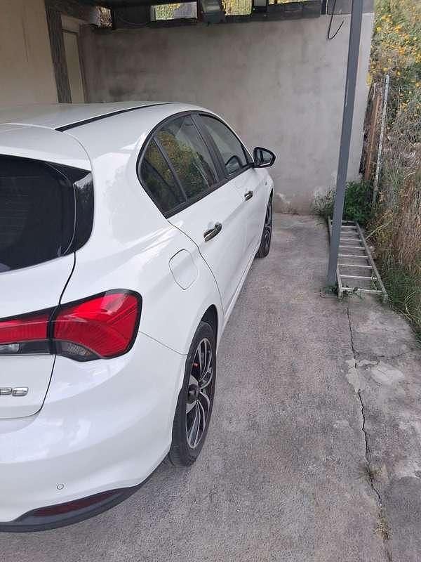 Usata Fiat Tipo 95 CV (69 kW) 2017 Bianco Berlina