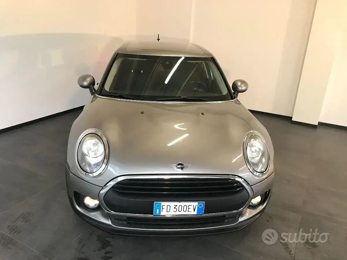 Usata Mini One Clubman Hype 102 CV (75 kW) 2016 Grigio Station wagon