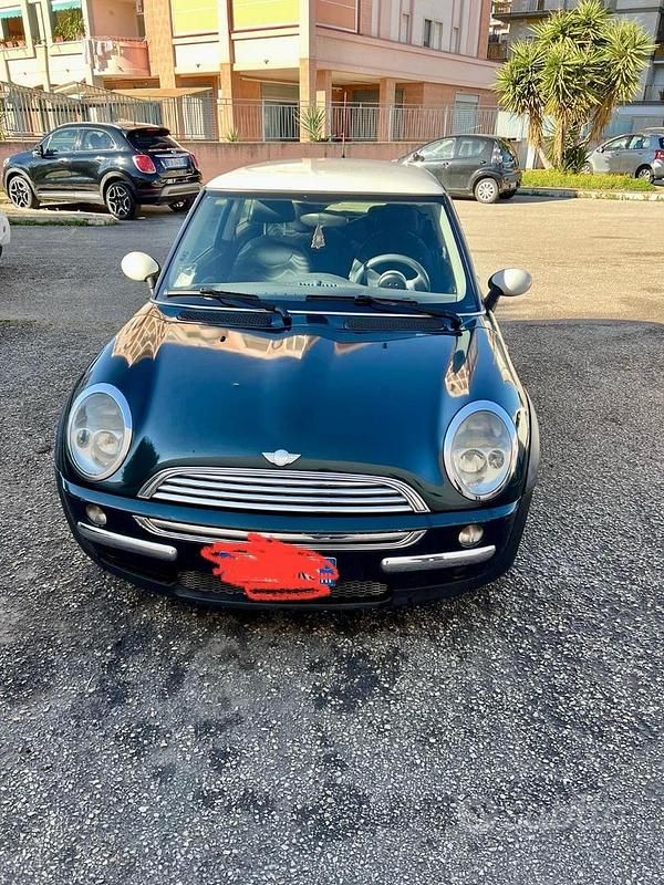 Usata 2003 Mini Cooper Due volumi | 2500 € (Buon prezzo) - Immagine 1/4