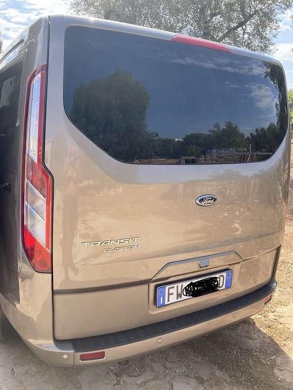 Usata Ford Transit Custom 150 CV (110 kW) 2019 Beige Furgone