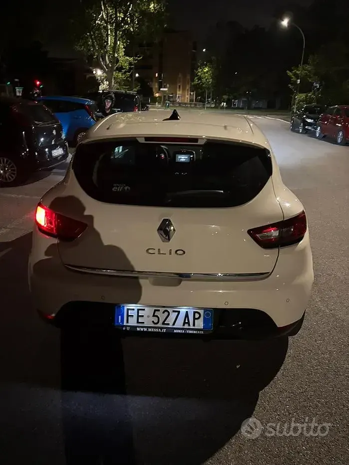 Usata Renault Clio IV 73 CV (53 kW) 2016 Giallo Berlina