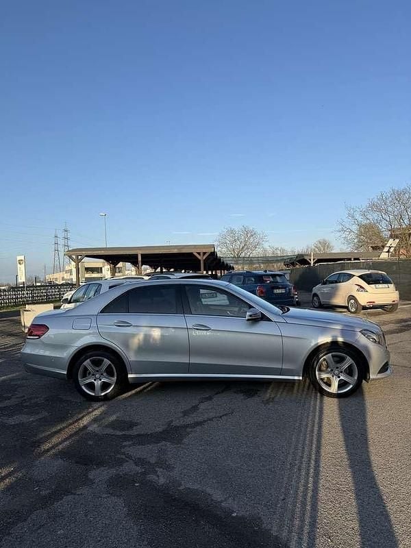 Usata Mercedes E250 Premium 204 CV (150 kW) 2014 Argento Berlina