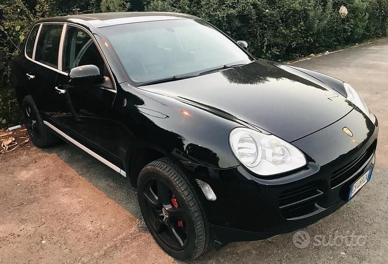 Usata Porsche Cayenne 2005 Nero SUV