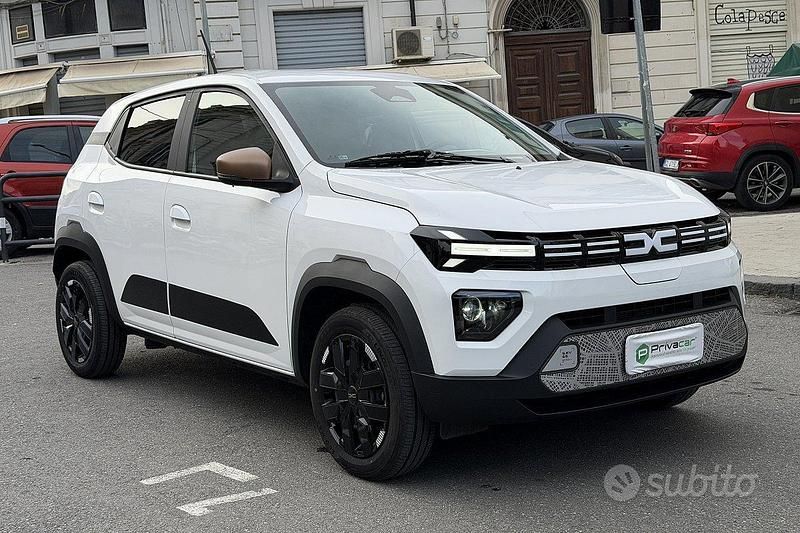 Usata Dacia Spring Extreme 47 kW (65 CV) 2025 Bianco Utilitaria
