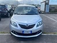 Usata Lancia Ypsilon Gold 69 CV (50 kW) 2022 Argento Utilitaria