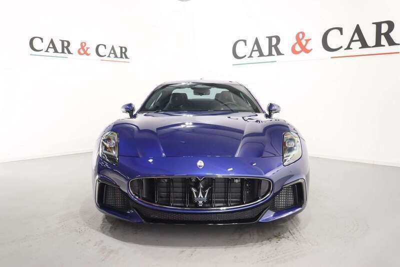 Nuova Maserati Granturismo 551 CV (405 kW) 2025 Blu emozione Coupé