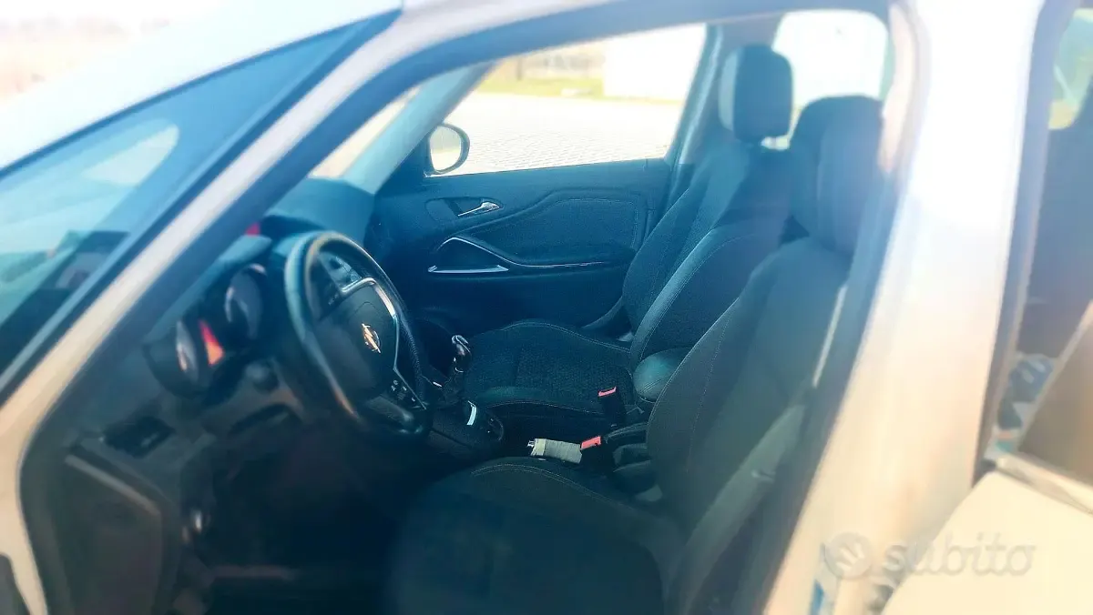 Usata Opel Zafira Tourer 97 CV (71 kW) 2016 Bianco Monovolume