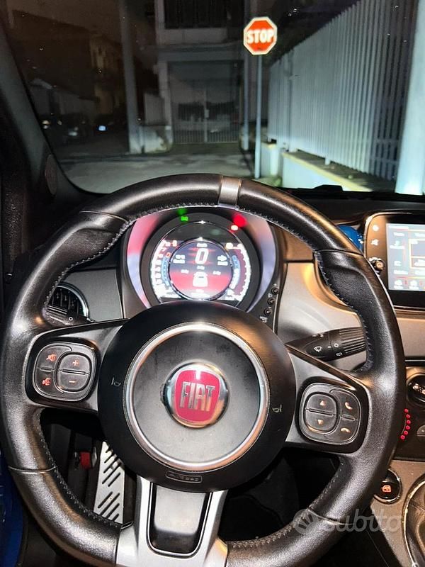 Usata Fiat 500 105 CV (77 kW) 2017 Blu Berlina