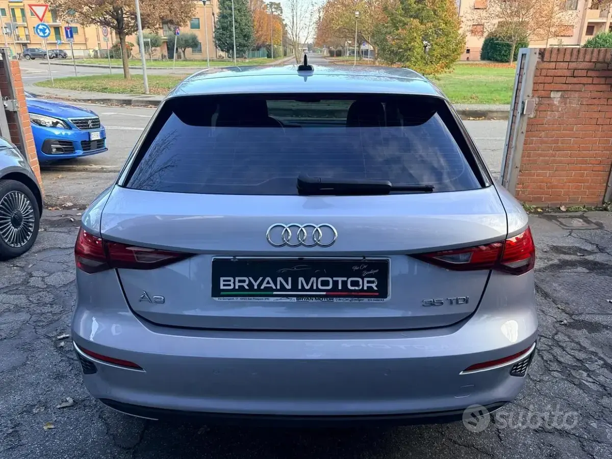 Usata Audi A3 Advanced 150 CV (110 kW) 2021 Grigio Berlina