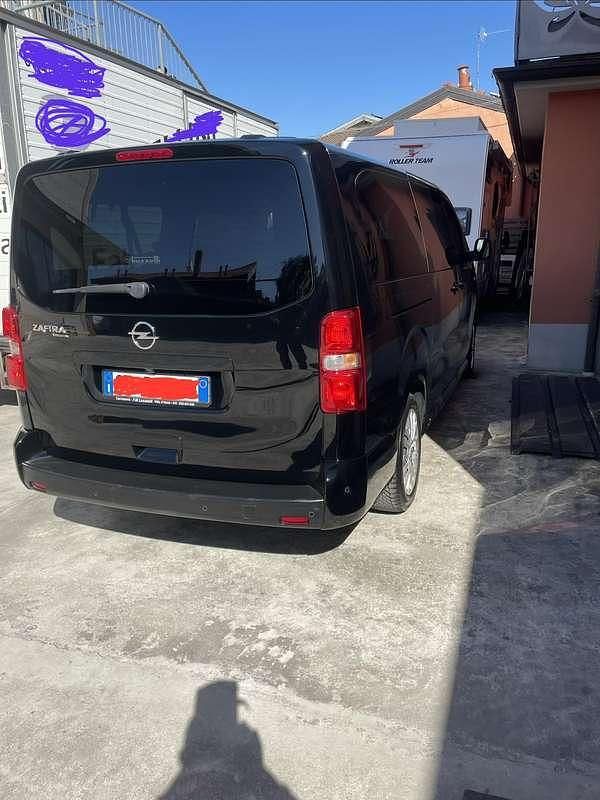 Usata Opel Zafira Life 144 CV (105 kW) 2021 Nero Monovolume