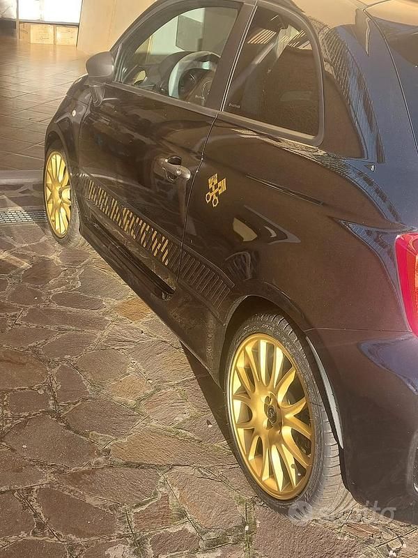 Usata 2024 Fiat 500 Abarth | 45.000 € - Immagine 1/1