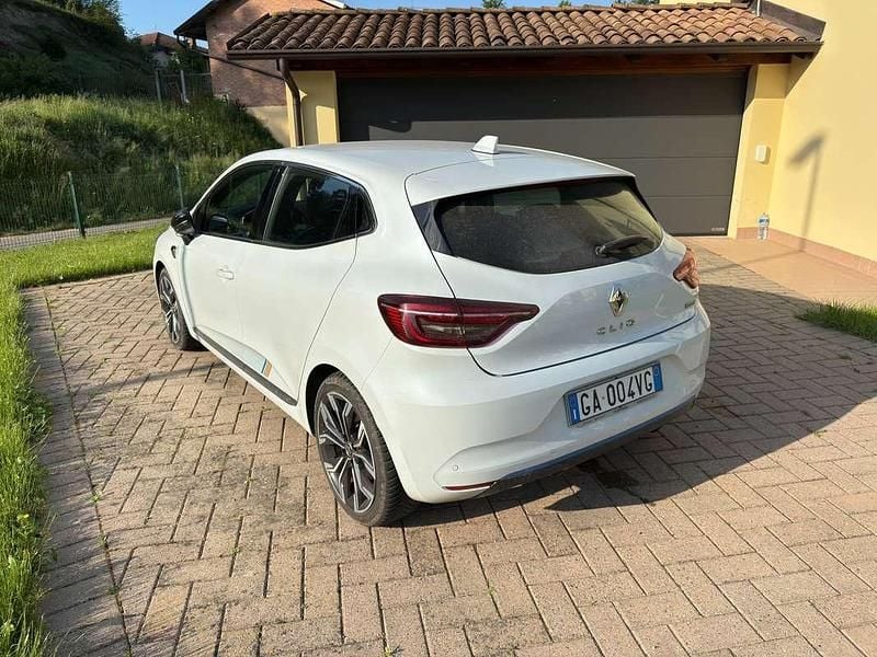Usata Renault Clio V 91 CV (66 kW) 2021 Bianco Berlina