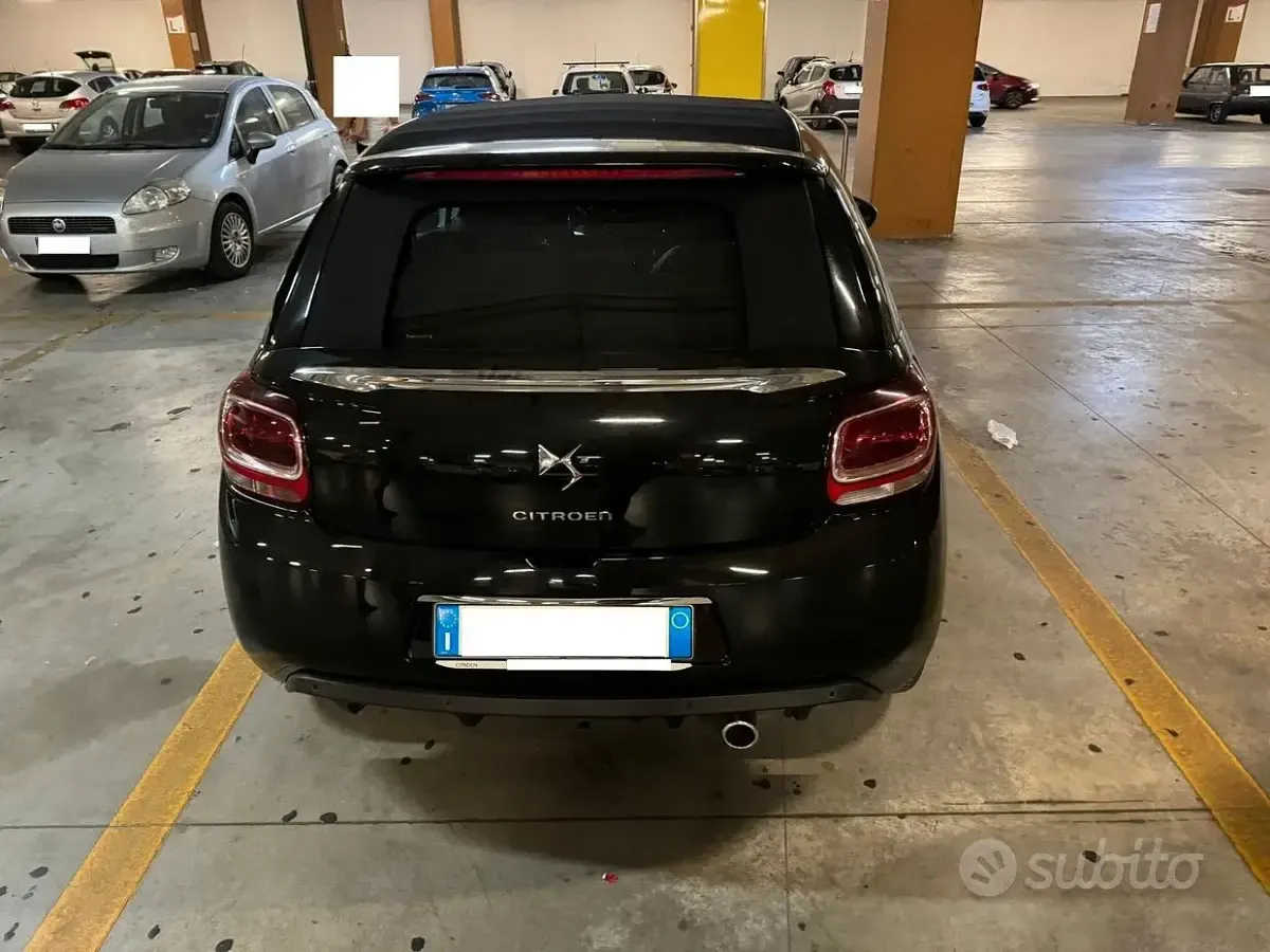 Usata Citroën DS3 Cabriolet 92 CV (67 kW) 2014 Nero Cabrio