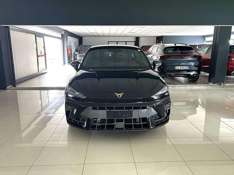 Usata Cupra Leon 150 CV (110 kW) 2025 Nero Utilitaria