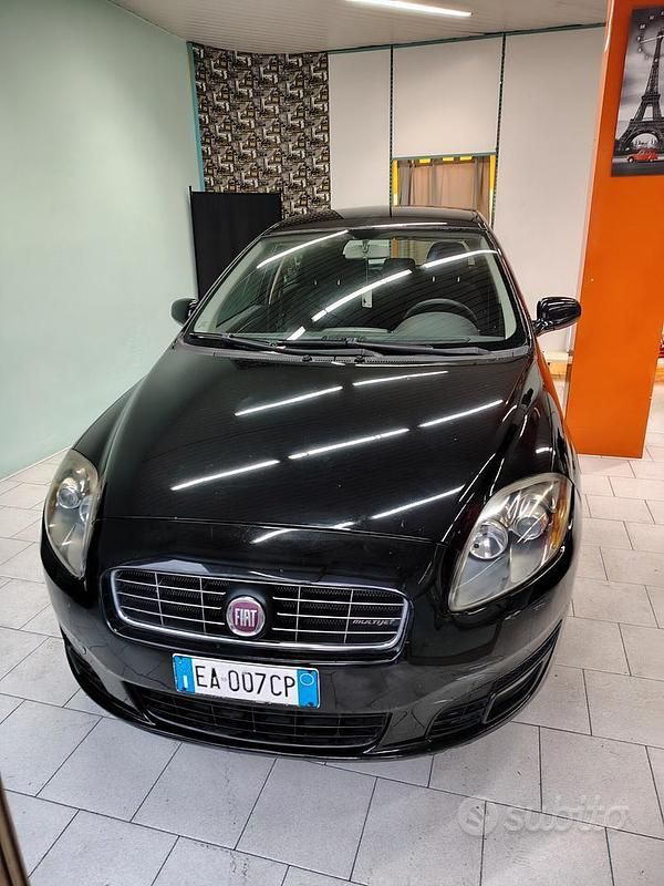 Usata Fiat Croma Emotion 120 CV (88 kW) 2009 Nero Station wagon