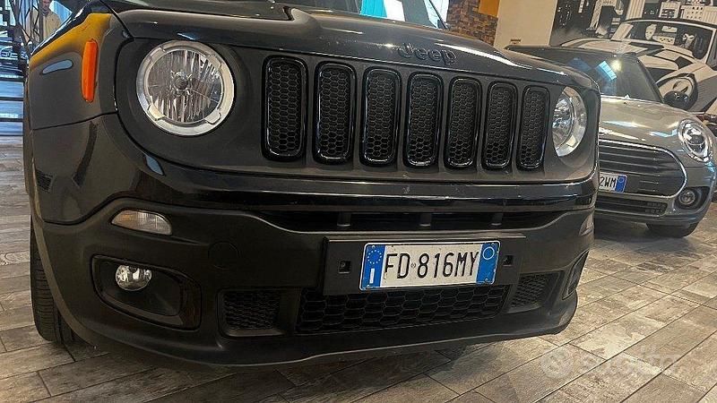Usata Jeep Renegade Limited 120 CV (88 kW) 2016 Nero SUV