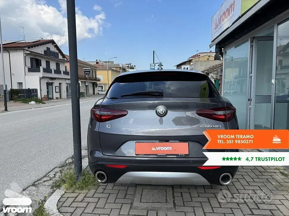 Usata Alfa Romeo Stelvio 160 CV (117 kW) 2020 Grigio SUV