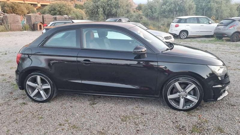 Usata Audi A1 Attraction 122 CV (89 kW) 2012 Nero Utilitaria