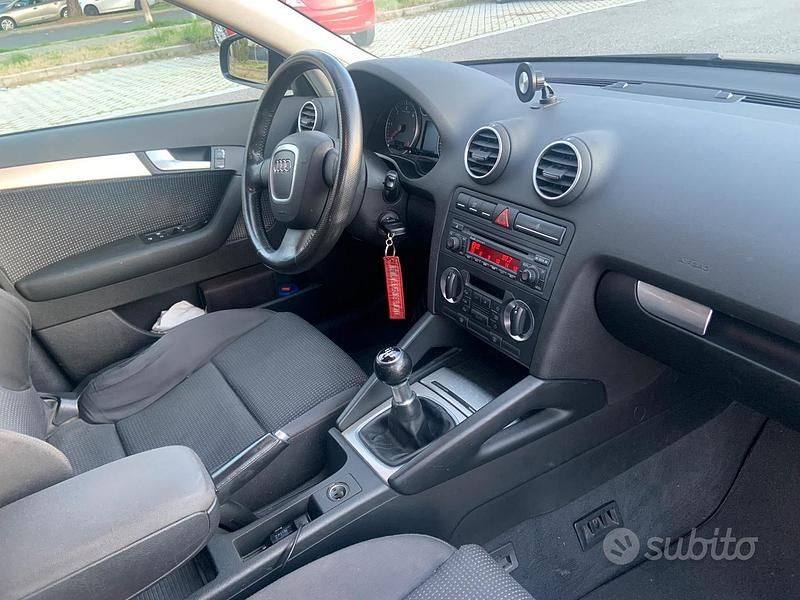 Usata Audi A3 105 CV (77 kW) 2005 Nero Utilitaria